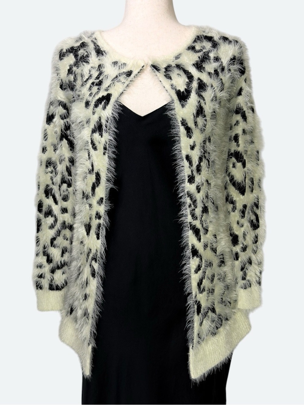 90s Caché Boutique Opulent Fuzzy Leopard Cardigan Sweater Luxe Y2K Indie Sleek S